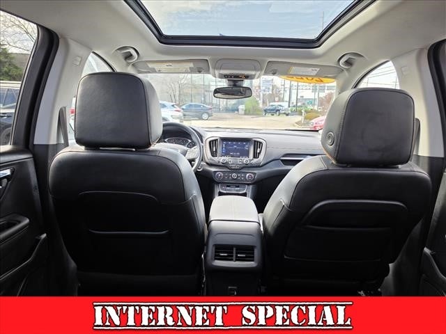 2022 GMC Terrain AT4