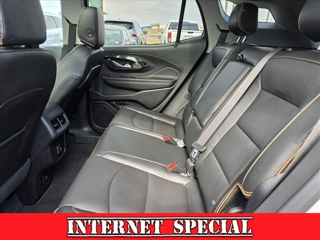 2022 GMC Terrain AT4