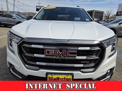 2022 GMC Terrain AT4
