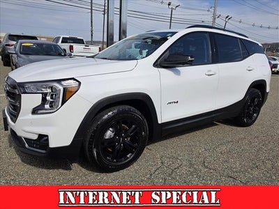 2022 GMC Terrain AT4