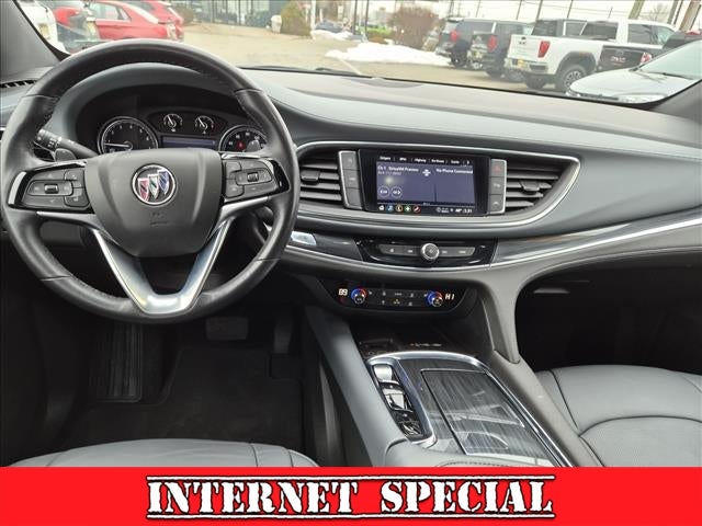 2024 Buick Enclave Essence