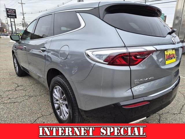 2024 Buick Enclave Essence