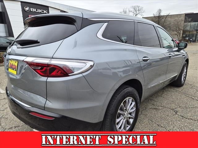 2024 Buick Enclave Essence