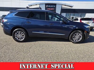 2024 Buick Enclave Essence