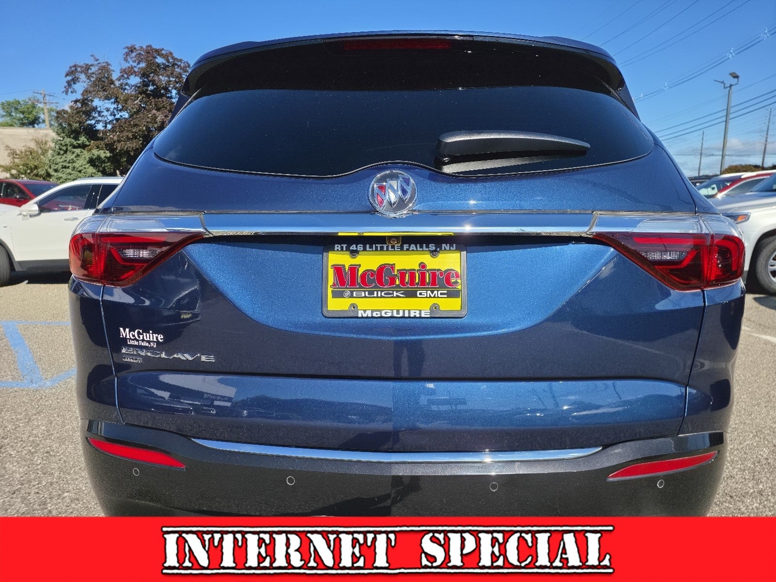 2024 Buick Enclave Essence