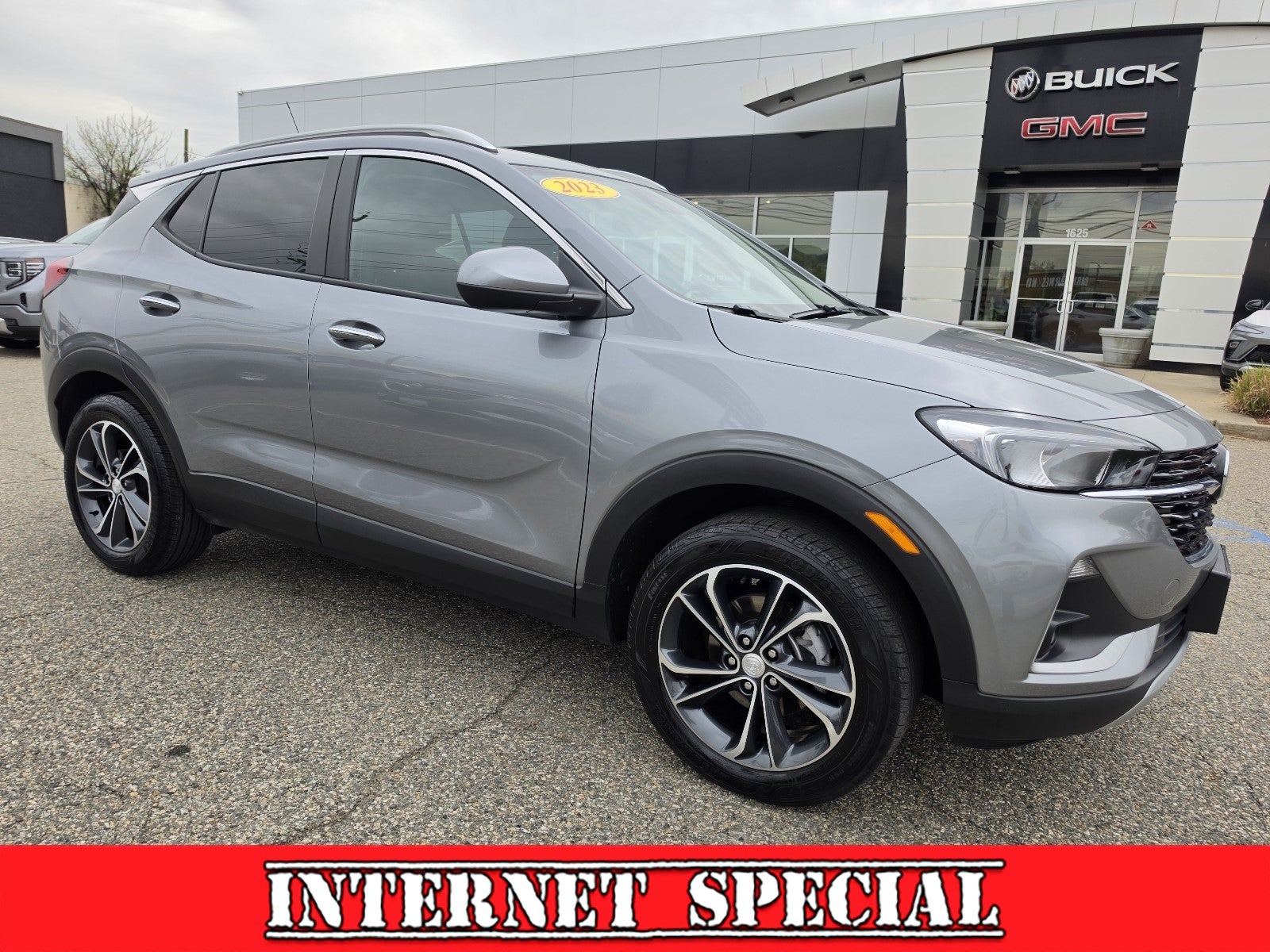 2023 Buick Encore GX Select