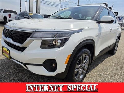 2022 Kia Seltos S