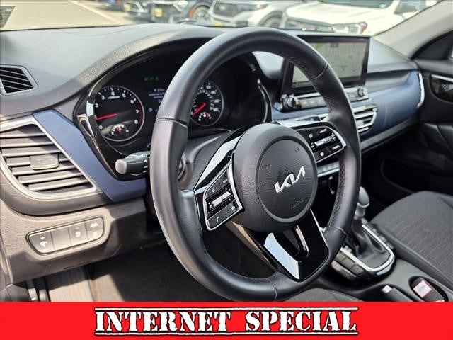2022 Kia Seltos S