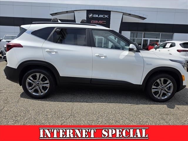 2022 Kia Seltos S