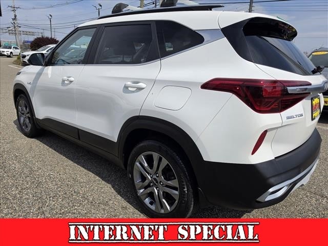 2022 Kia Seltos S